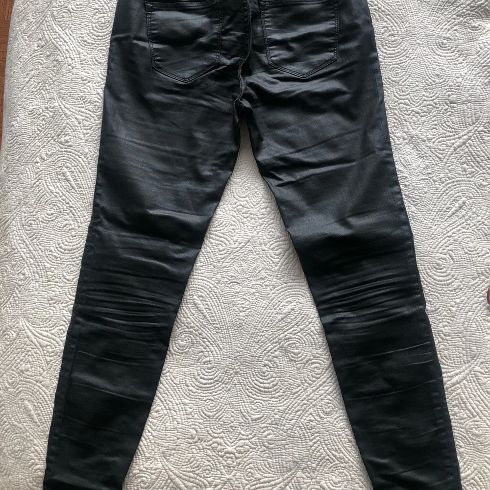 Zara Faux Leather Skinny Pants - Picture 2 of 5